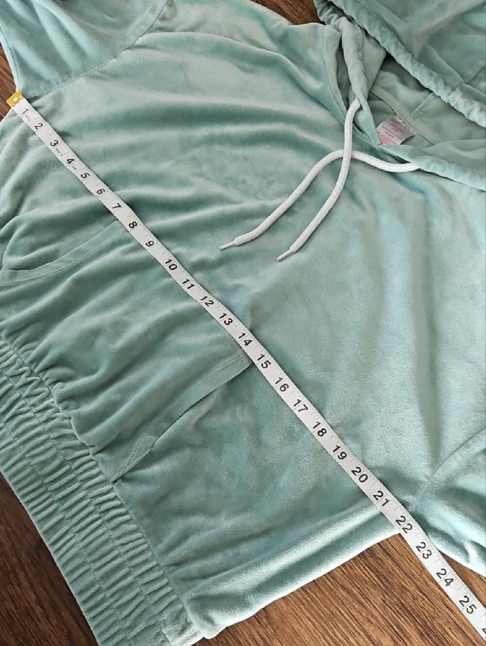 No Boundaries Women's XXL Mint Velour Cropped Hoodie Plush Pullover Sweatshirt - Picture 4 of 10